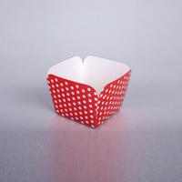 KARE MİNİ KEK KALIBI -KIRMIZI PUANTİYELİ (47 x 47 x h:48 mm) / 100 ADET